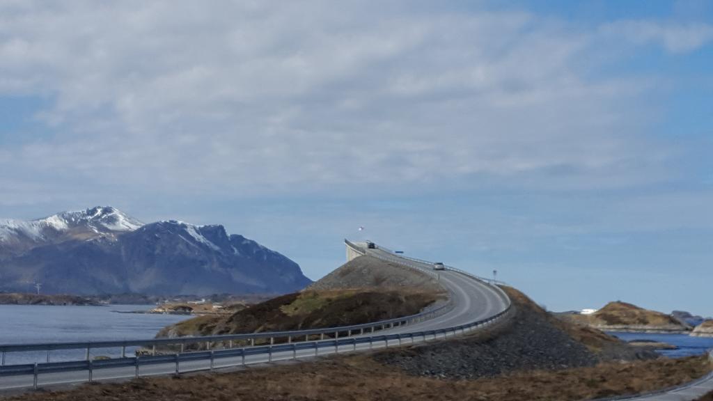 Semesterbostad Kvernesfjorden
